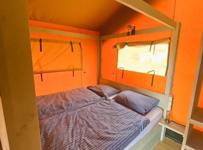 Luxe tent Camping?glamping Morskersweitje